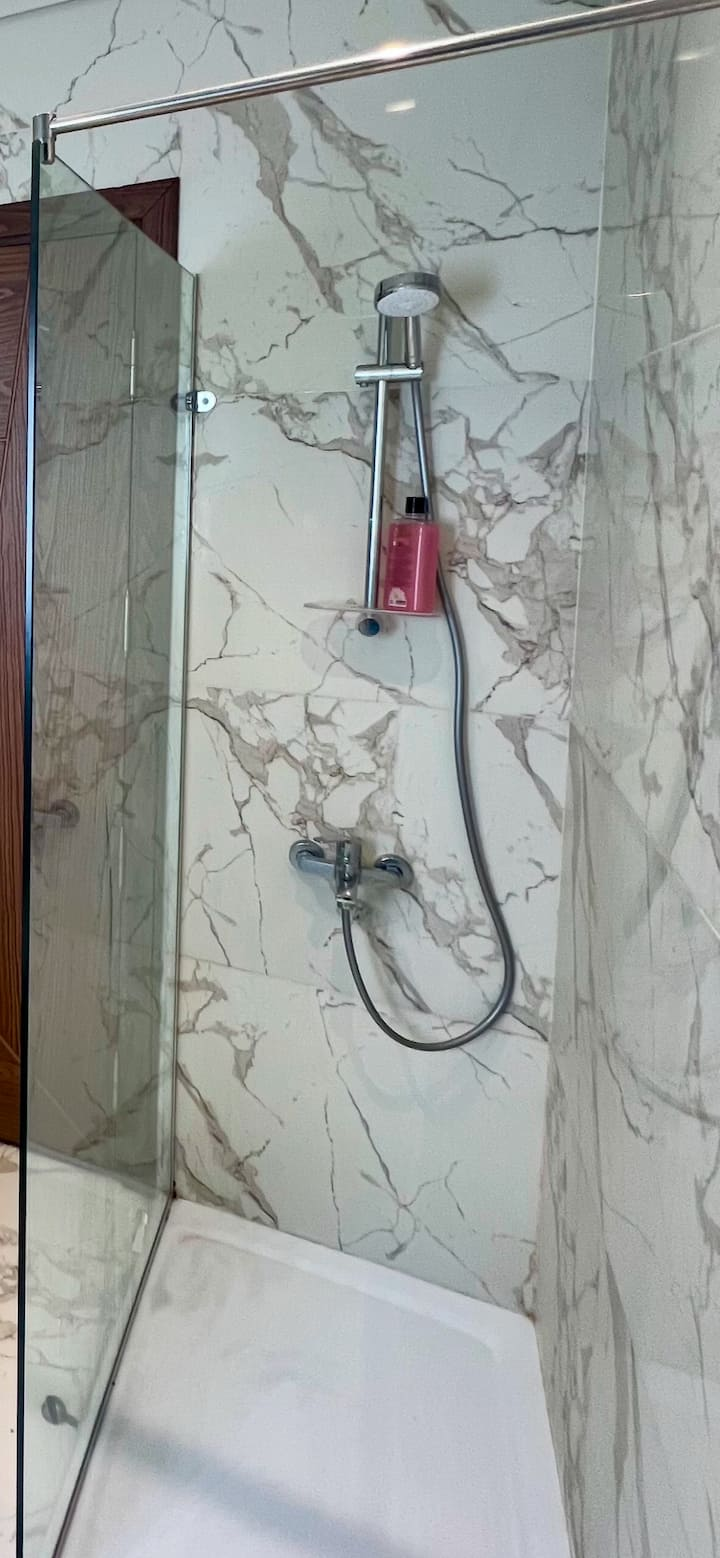 Private Luxury 2-bed Serviced Apt in Lakeview Rsd — Apartment in Lakeview, New Cairo, Egypt, Egypt — photo 35