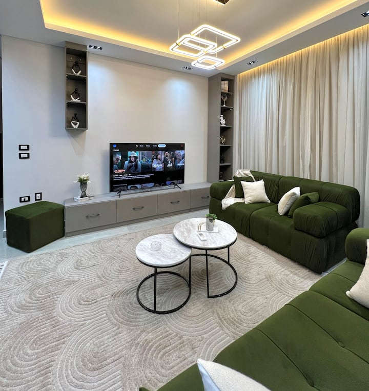 Next to WaterWay Charm Near Mall and Restaurants — Apartment in Next to WaterWay, New Cairo, Egypt, Egypt — photo 6