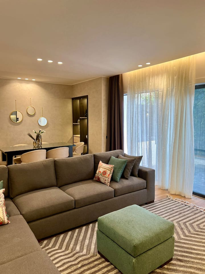 Très Chic 2-Bed W/ Private Patio — Apartment in Lakeview, New Cairo, Egypt, Egypt — photo 11