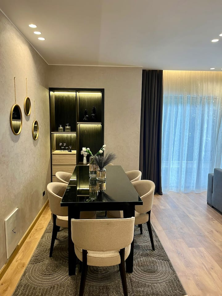 Très Chic 2-Bed W/ Private Patio — Apartment in Lakeview, New Cairo, Egypt, Egypt — photo 19