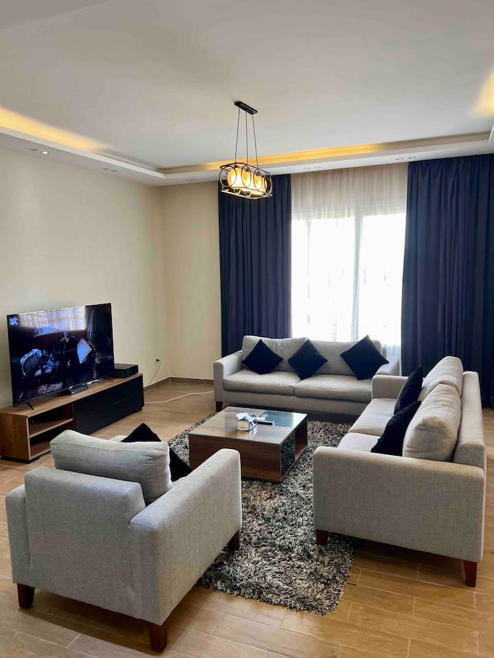 Palm Hills 2-Bed Serviced Aprtment — Apartment in Palm Hills 'The Village Gate, New Cairo, Egypt, Egypt — photo 6