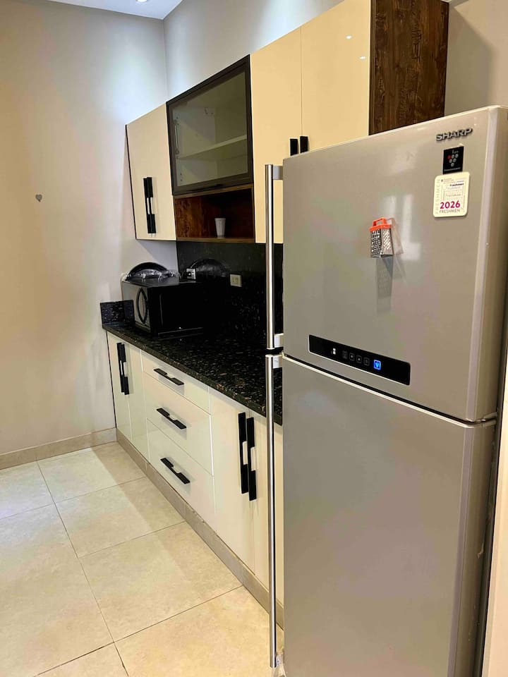 Palm Hills 2-Bed Serviced Aprtment — Apartment in Palm Hills 'The Village Gate, New Cairo, Egypt, Egypt — photo 8