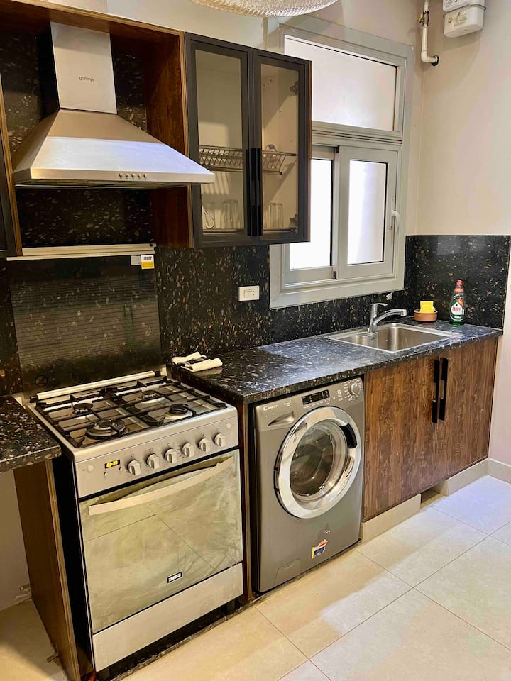 Palm Hills 2-Bed Serviced Aprtment — Apartment in Palm Hills 'The Village Gate, New Cairo, Egypt, Egypt — photo 10