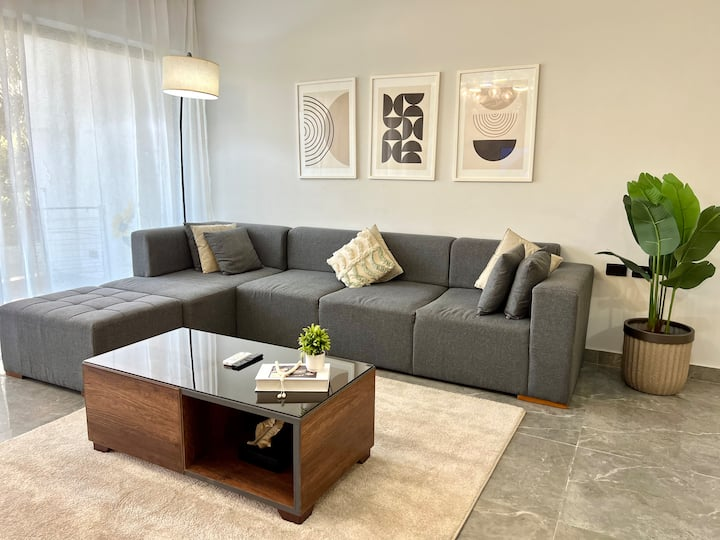 Sunlit Chic open view new 2-bed — Apartment in Lakeview, New Cairo, Egypt, Egypt — photo 2
