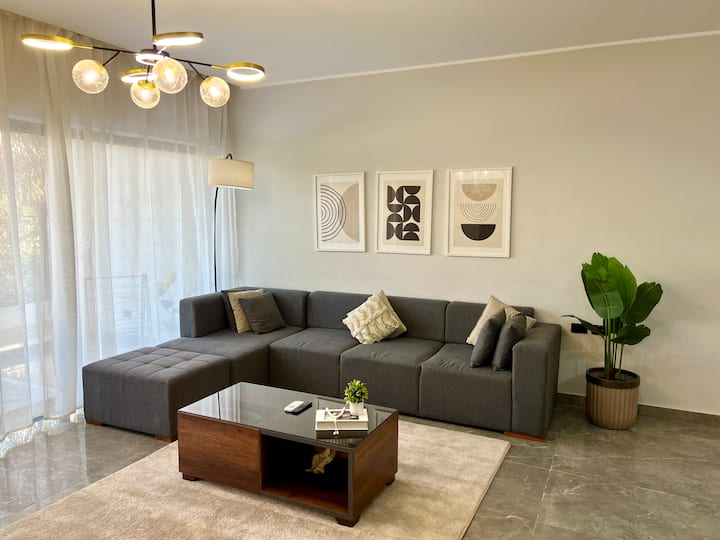 Sunlit Chic open view new 2-bed — Apartment in Lakeview, New Cairo, Egypt, Egypt — photo 3