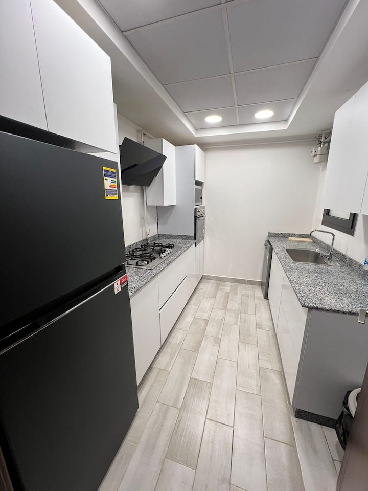 CFC Business District Elite 2-Bed Serviced Aprtmt — Apartment in Aura Apartments CFC, New Cairo, Egypt, Egypt — photo 5
