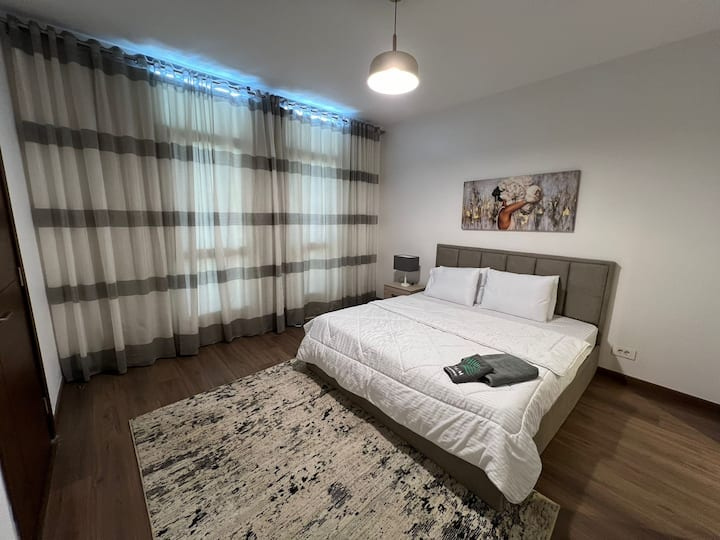 CFC Business District Elite 2-Bed Serviced Aprtmt — Apartment in Aura Apartments CFC, New Cairo, Egypt, Egypt — photo 17