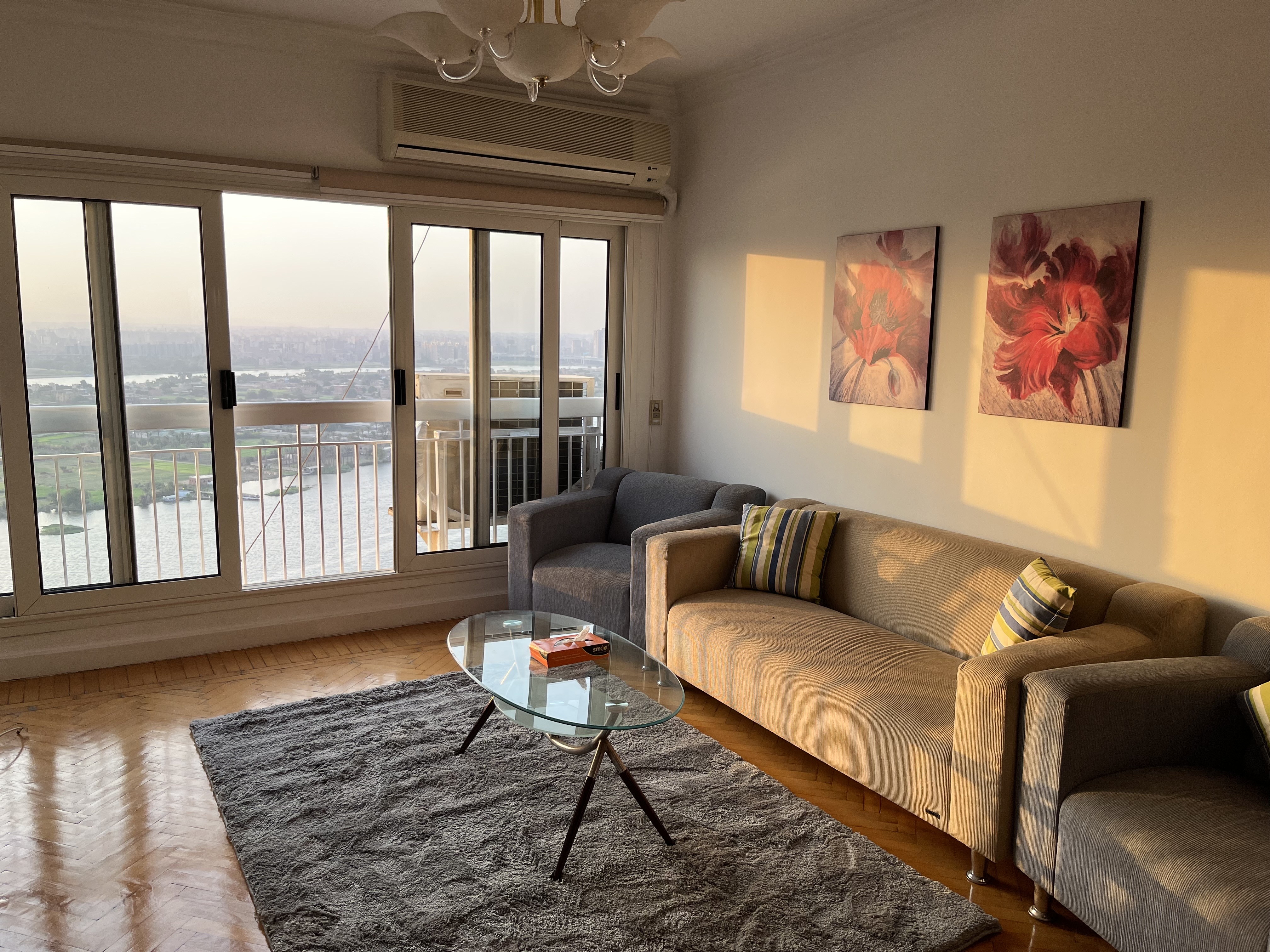 the LOFT - Nile Pyramids Residence — Apartment in 380 Nile Corniche, Maadi, Cairo, Egypt — photo 14