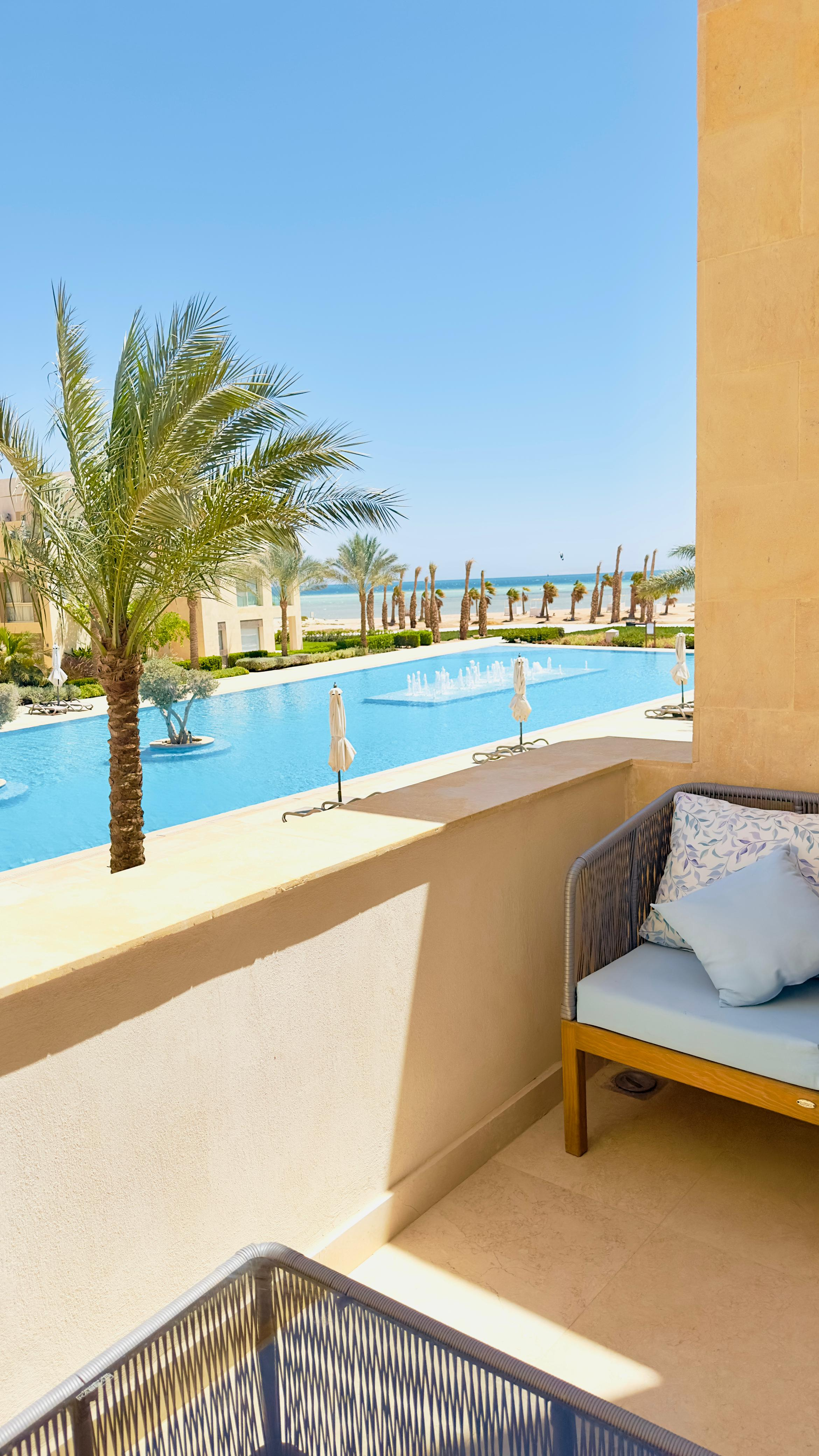 Luxury Apartment with Pool & Sea View in Mangroovy — Apartment in Mangroovy Elgouna, Red Sea, Egypt — photo 37