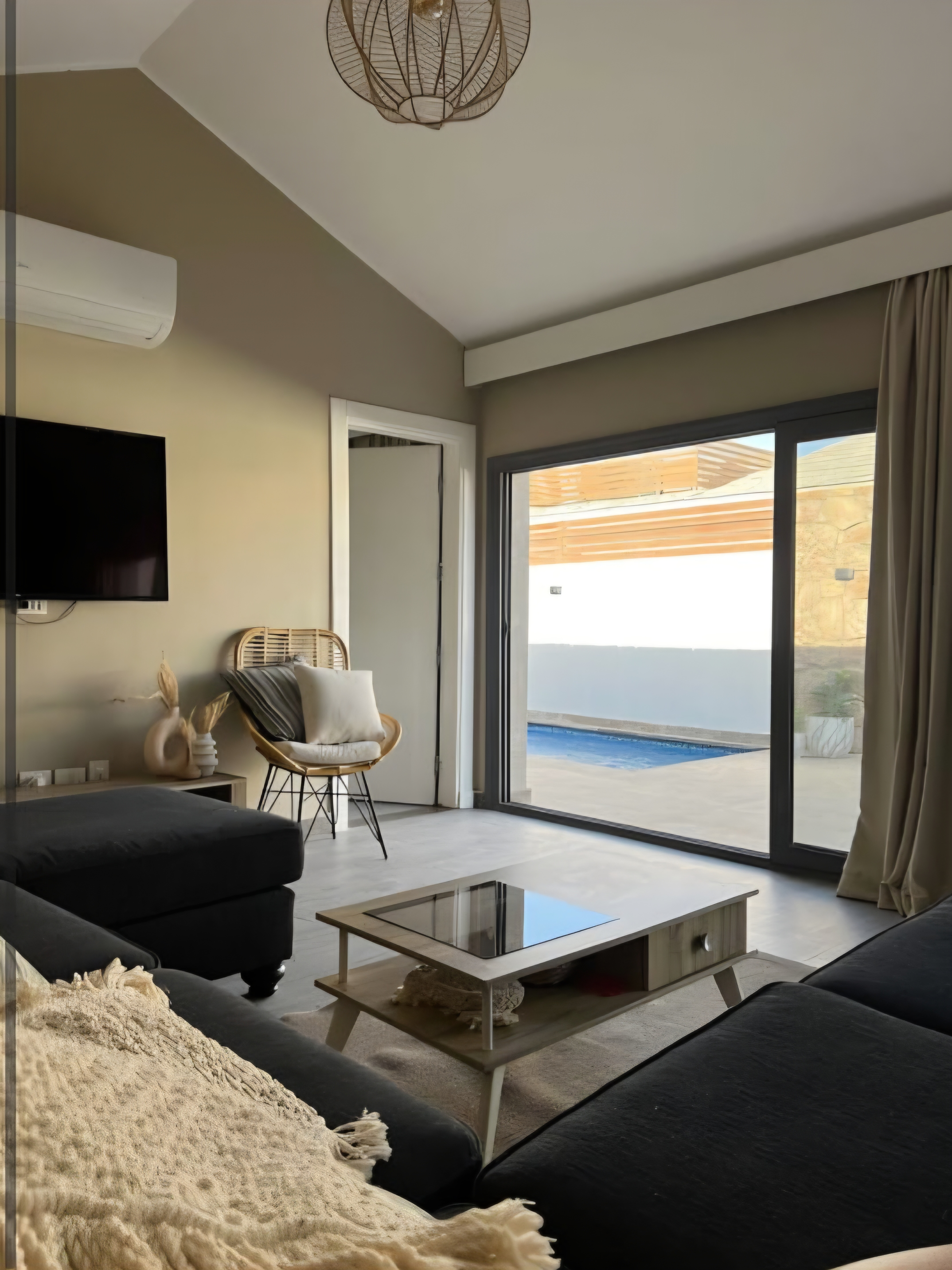 Warm Pool Getaway • 2BR + Sofa Comfort — Apartment in Bali Elgouna, Red Sea, Egypt — photo 19