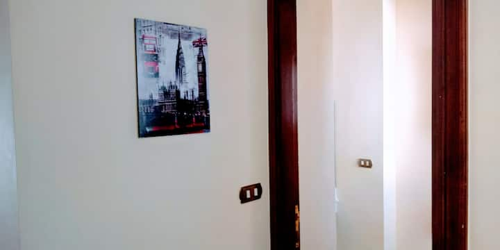Cozy Apartment in Hadayek El Mohandiseen — Apartment in Al Sheikh Zayed, Giza, Egypt, Egypt — photo 8