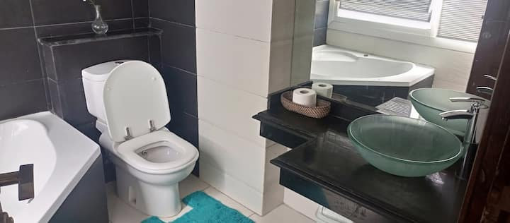 Cozy Apartment in Hadayek El Mohandiseen — Apartment in Al Sheikh Zayed, Giza, Egypt, Egypt — photo 25