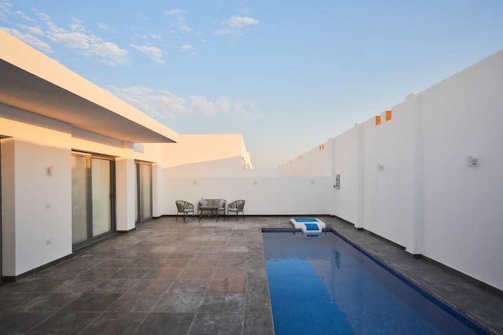 4bedroom apartment with a private pool — Apartment in Sholan phase 2, Elgouna, Hurghada, Red Sea, Egypt — photo 2
