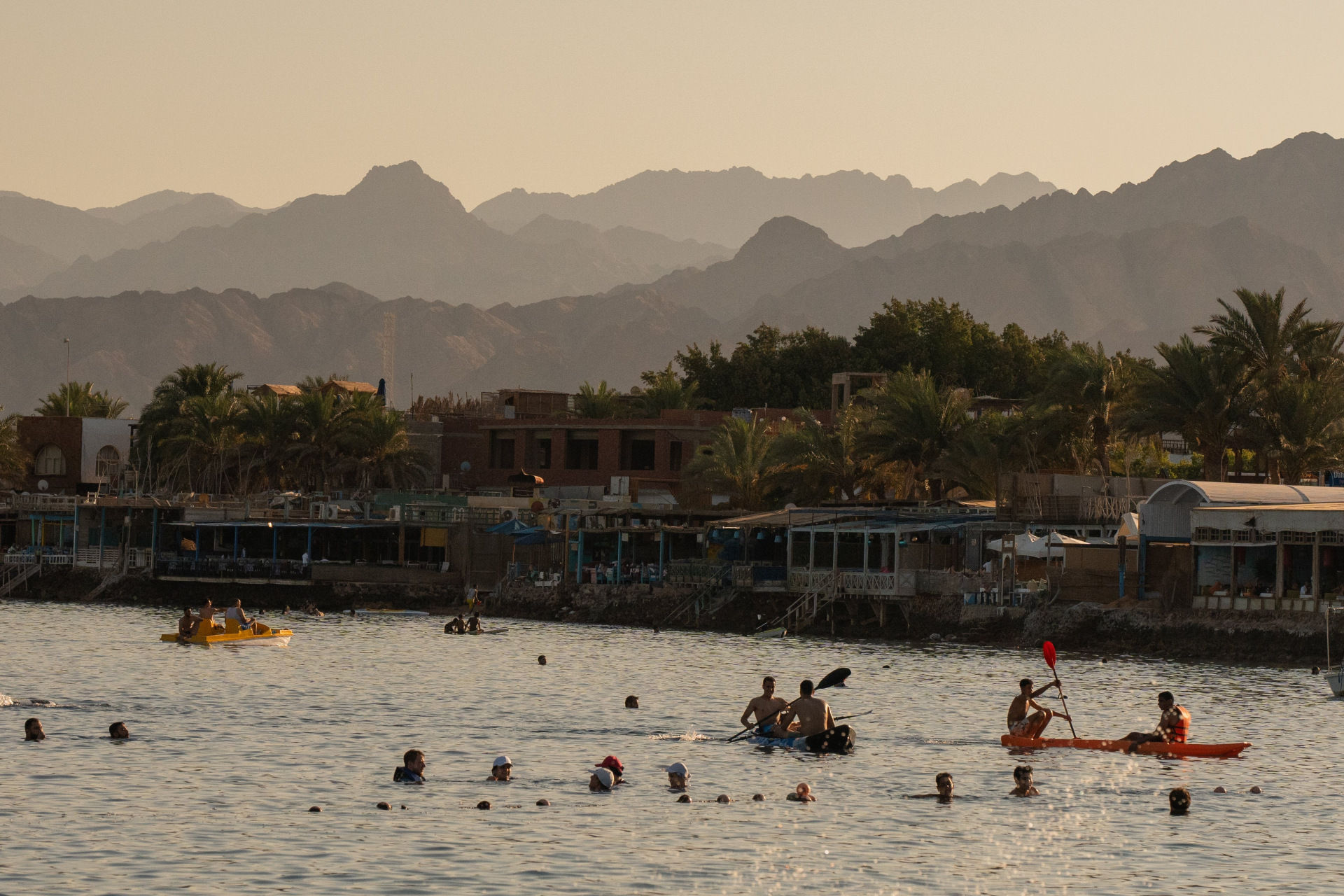 Downtown Village Dahab. Triple Pool View Room. 105 — Studio in Downtown Village, Dahab, South Sinai, Egypt — photo 4