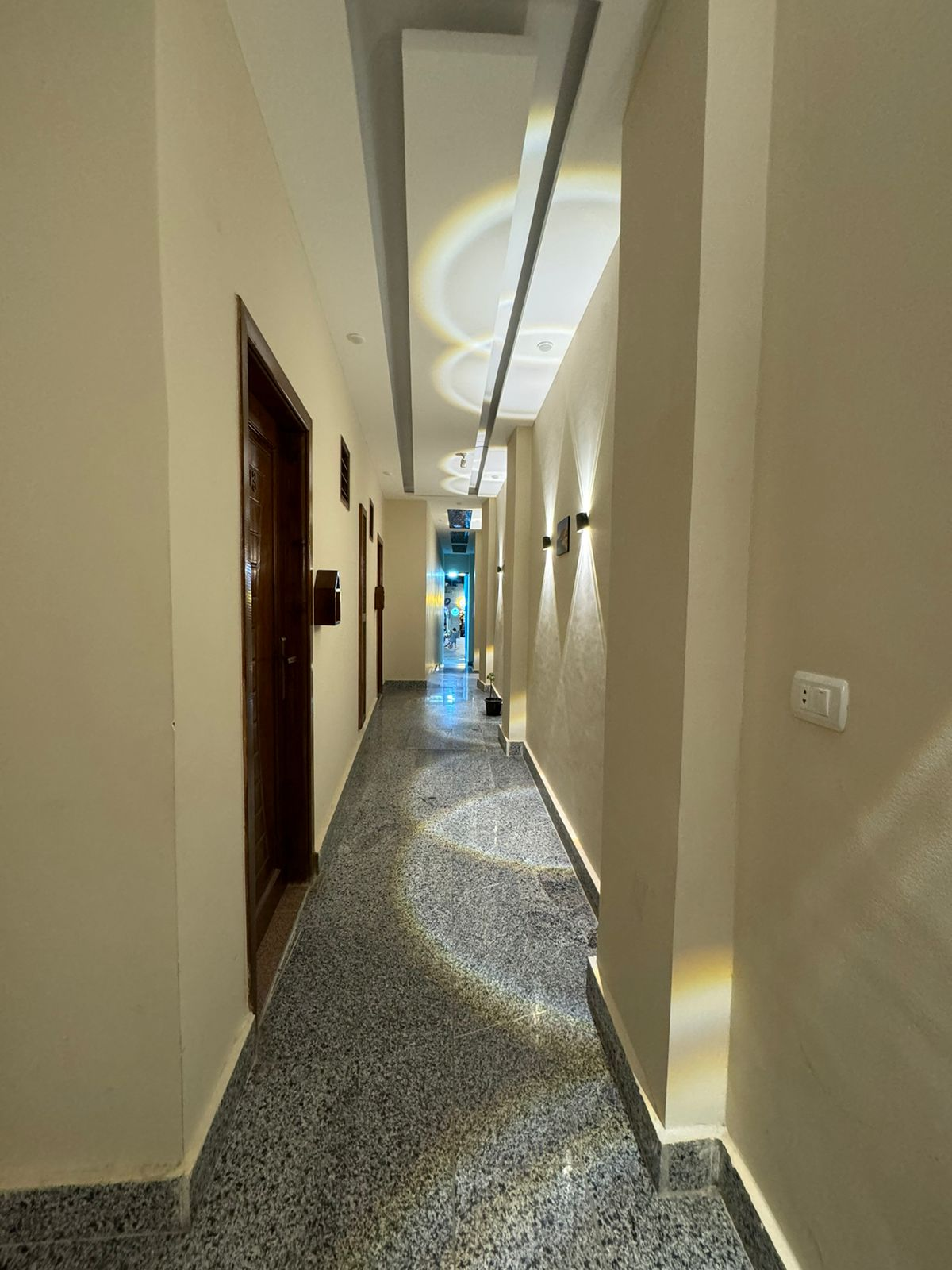 King House Hotel Dahab. Triple Room. 06 — Studio in King House Hotel, Dahab, South Sinai, Egypt — photo 10