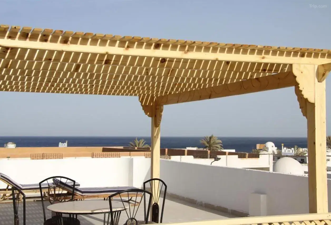 Anmo Divers Hotel Dahab. Double Room. 07 — Hotel serviced apartment in Anmo Divers Hotel, Dahab, South Sinai, Egypt — photo 9