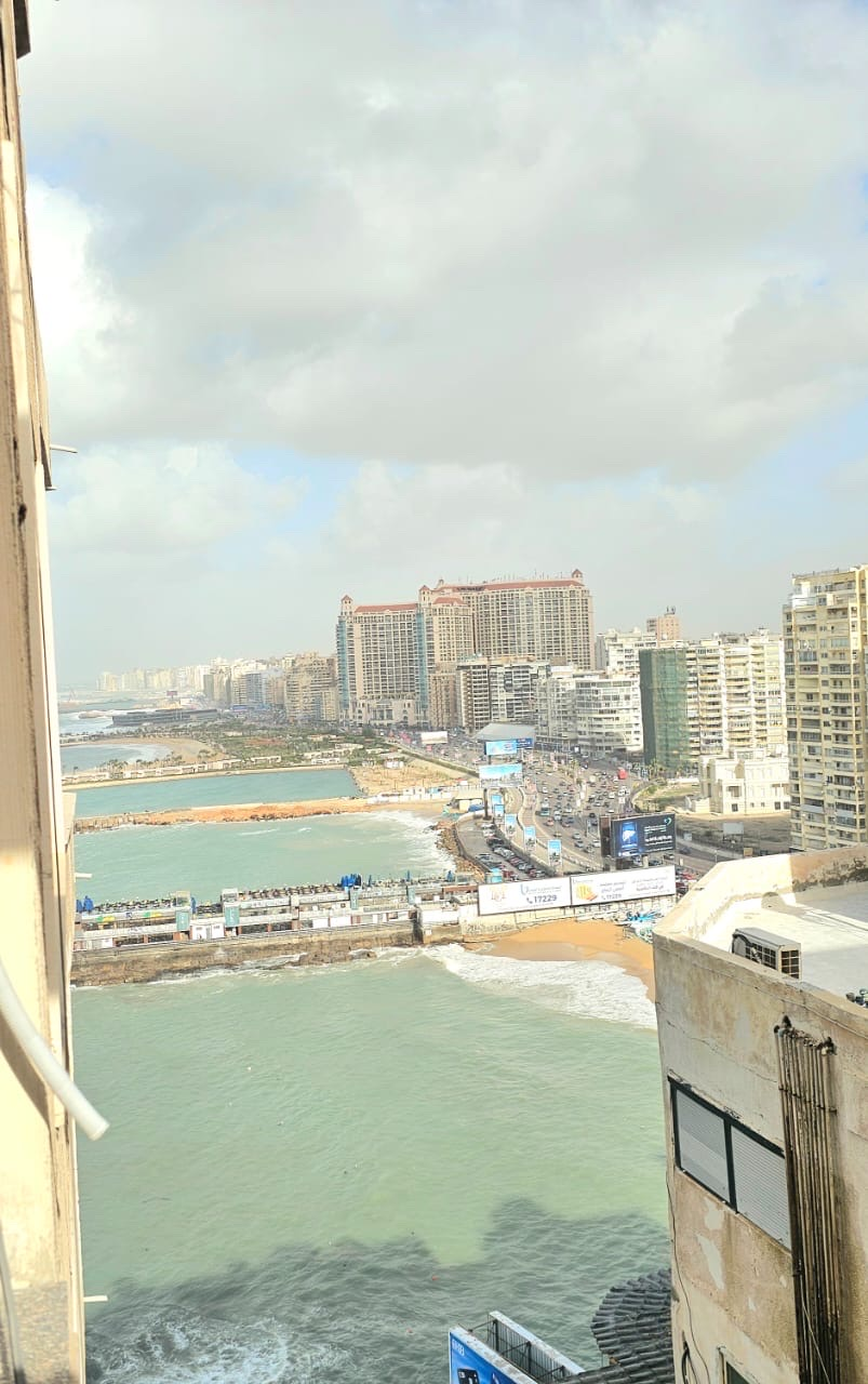 Gleem Bay Side Water View — Apartment in Gleem Beach, Alexandria, Egypt — photo 24
