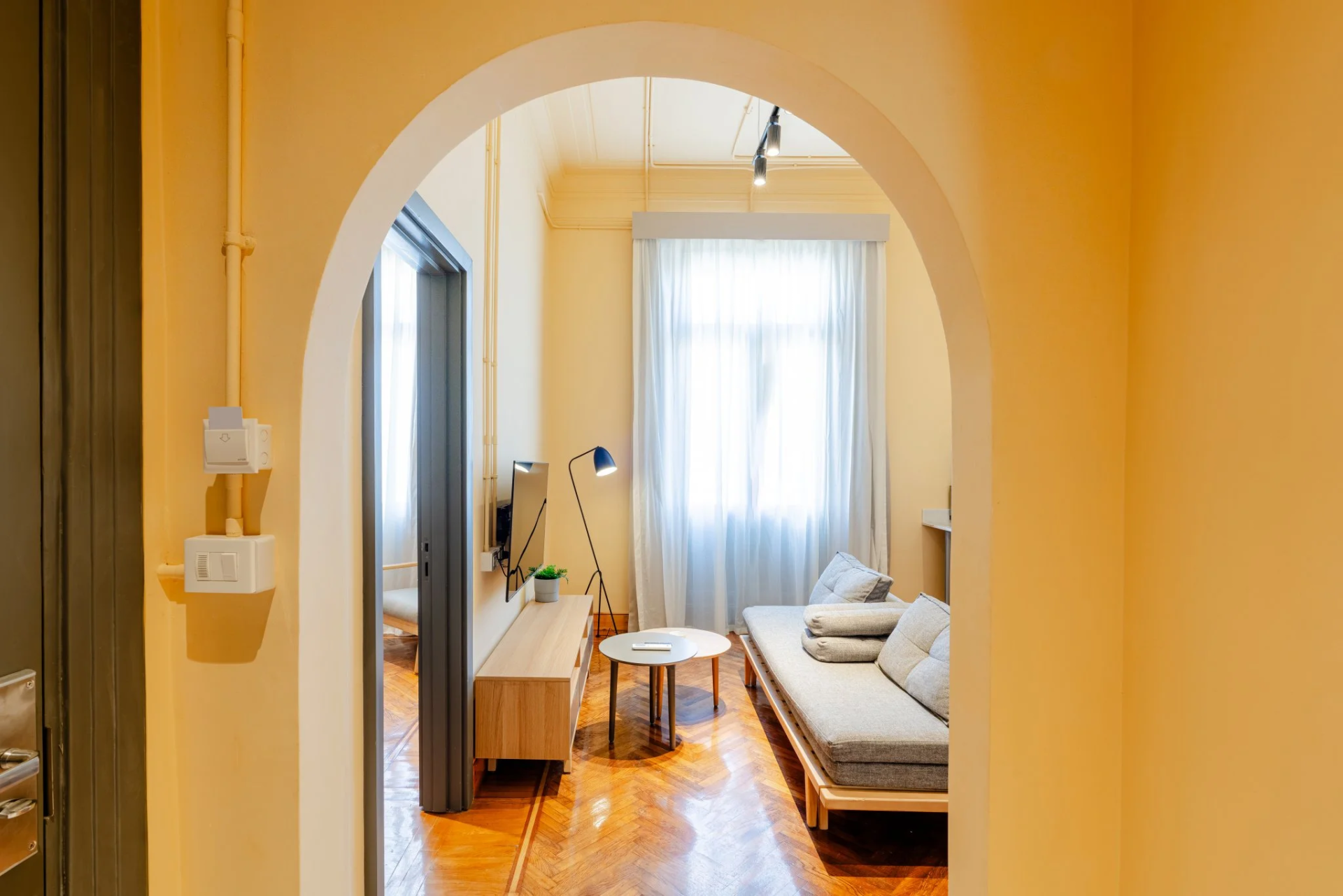 One Bedroom Apartment City View 6