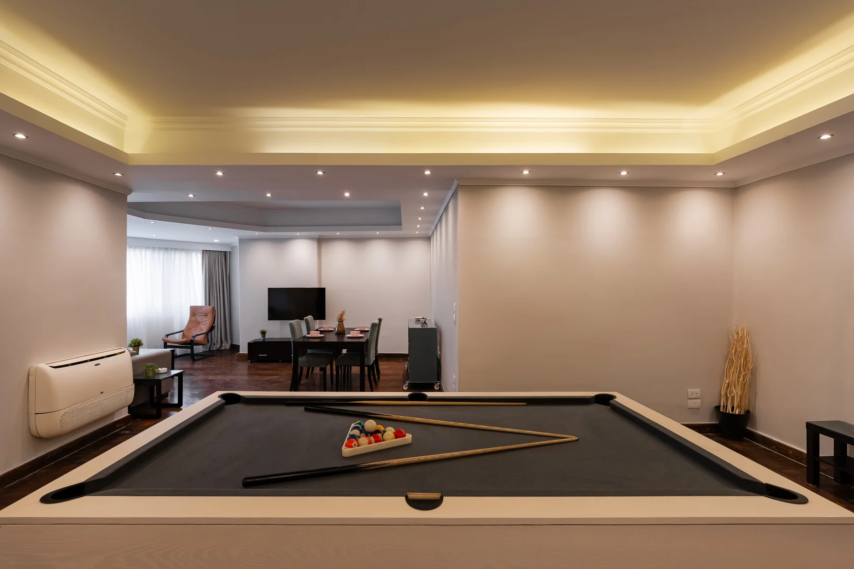 Three Bedroom Apartment City view Next to Om Kolthoom Hotel 4