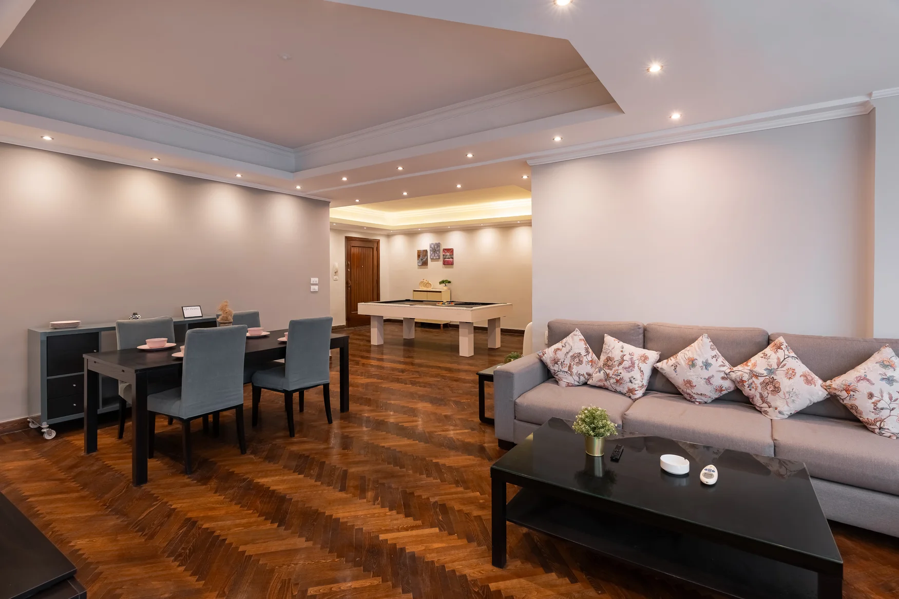 Three Bedroom Apartment City view Next to Om Kolthoom Hotel 5