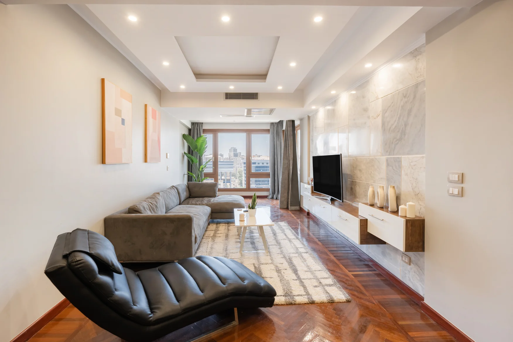 Two Bedroom Apartment Nile view Next to Om Kolthoom Hotel 4