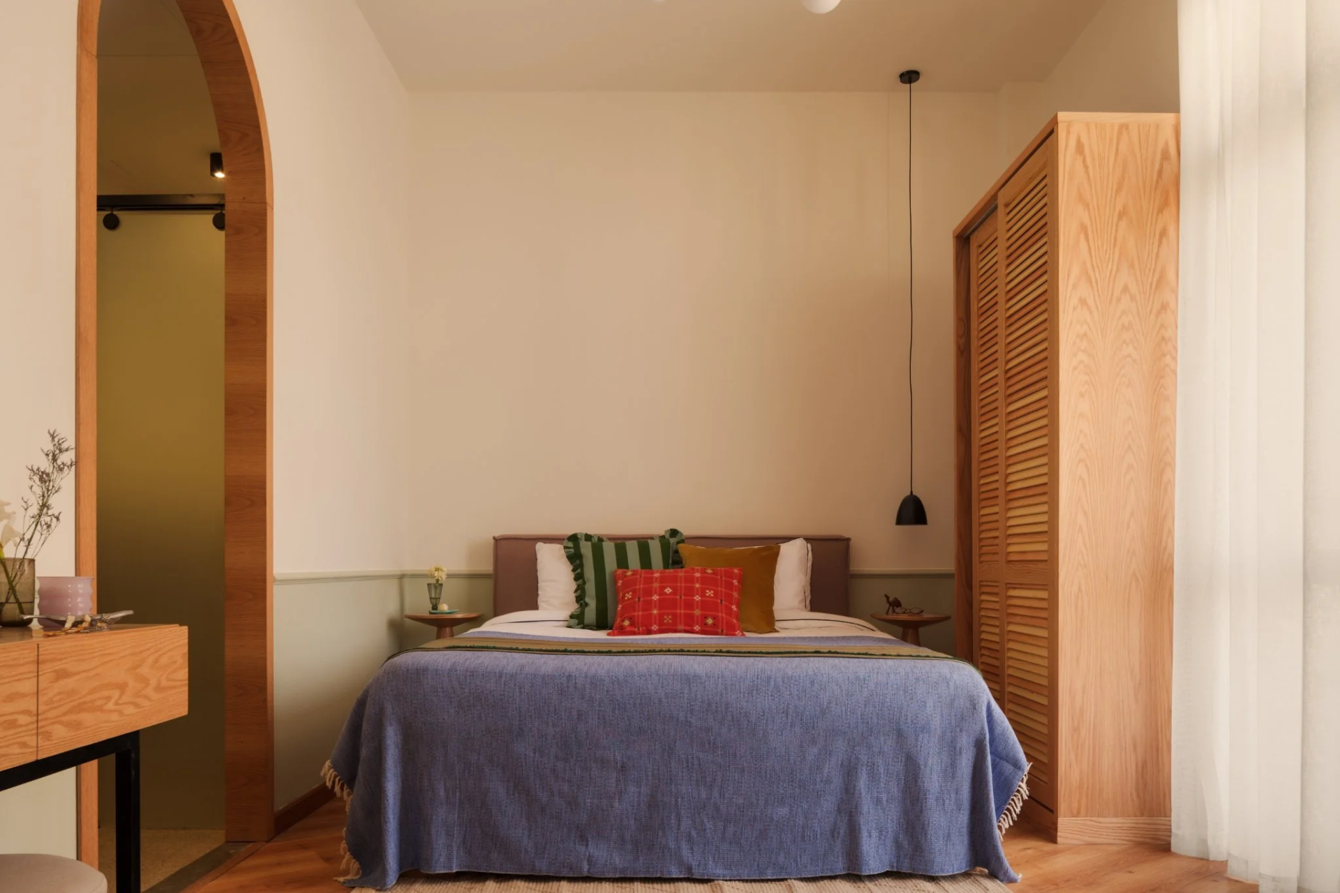 One Bedroom Suite city view Next To Tahrir Square — Apartment in Talaat Harb Mall | Downtown Cairo, Egypt — photo 11