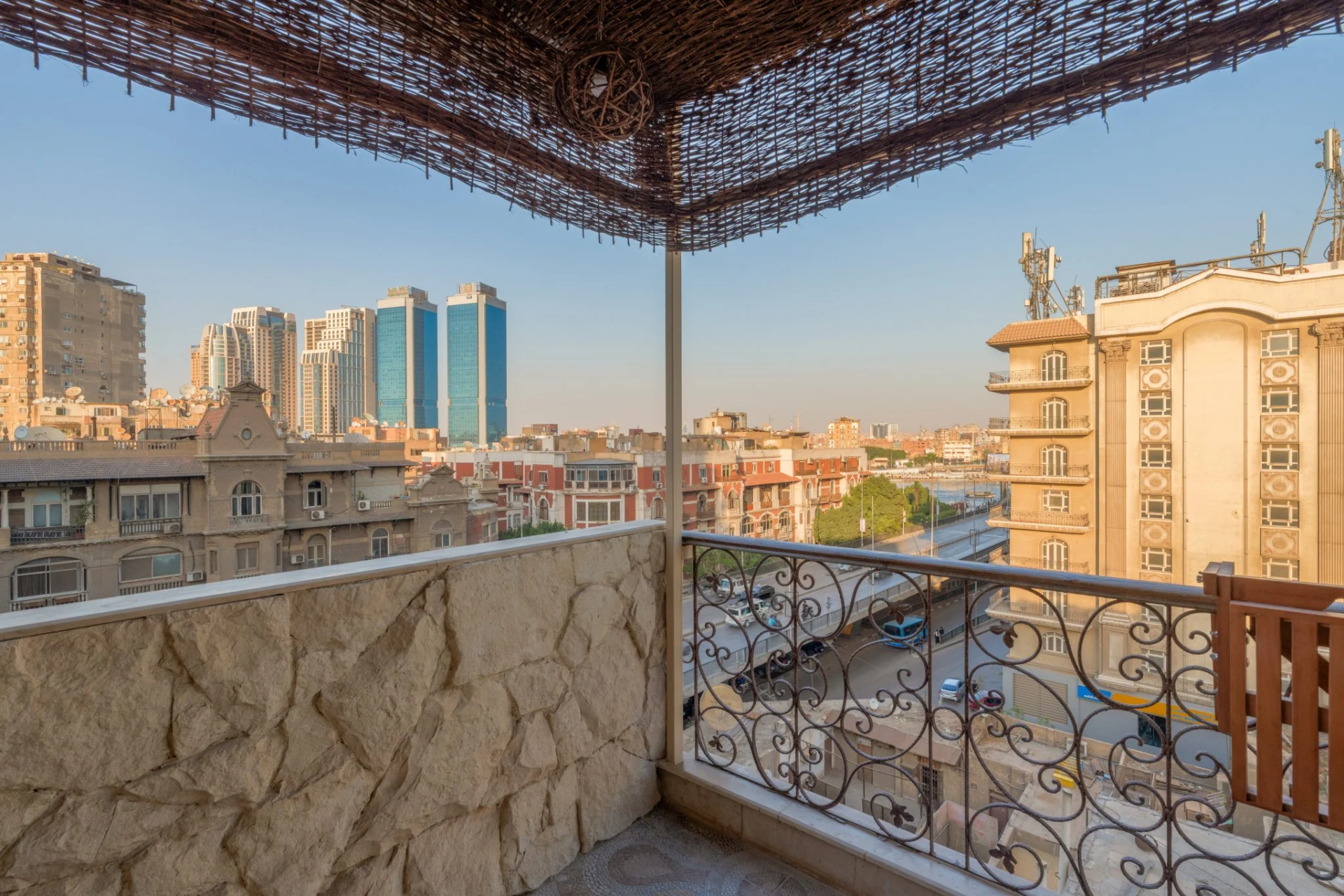 Superior Studio With Balcony — Studio in Zamalek, Egypt — photo 11