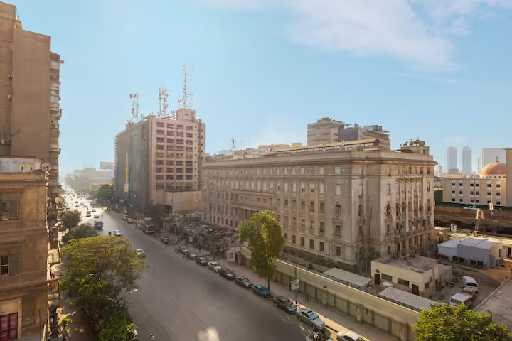 Downtown Glass & Glory | Heritage Stay 4
