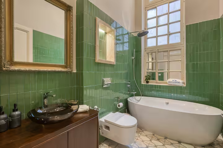 Downtown Glass & Glory | Heritage Stay — Apartment in Downtown Cairo, Egypt — photo 11