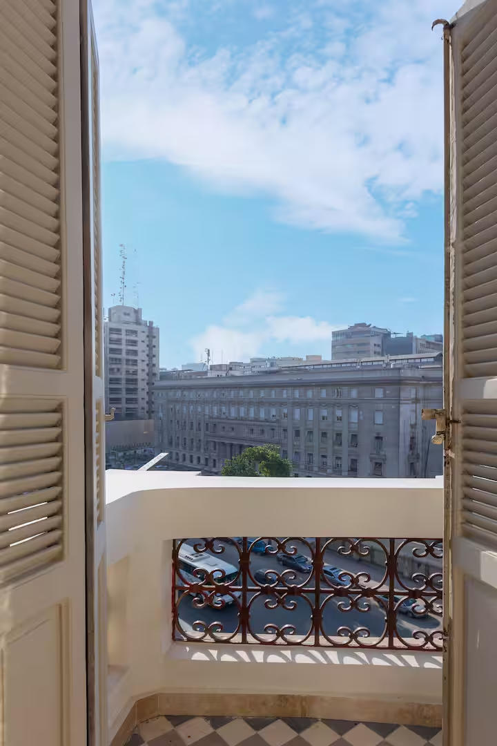 Downtown Glass & Glory | Heritage Stay — Apartment in Downtown Cairo, Egypt — photo 12