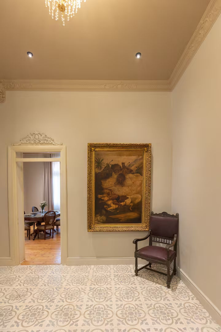 Downtown Glass & Glory | Heritage Stay — Apartment in Downtown Cairo, Egypt — photo 20