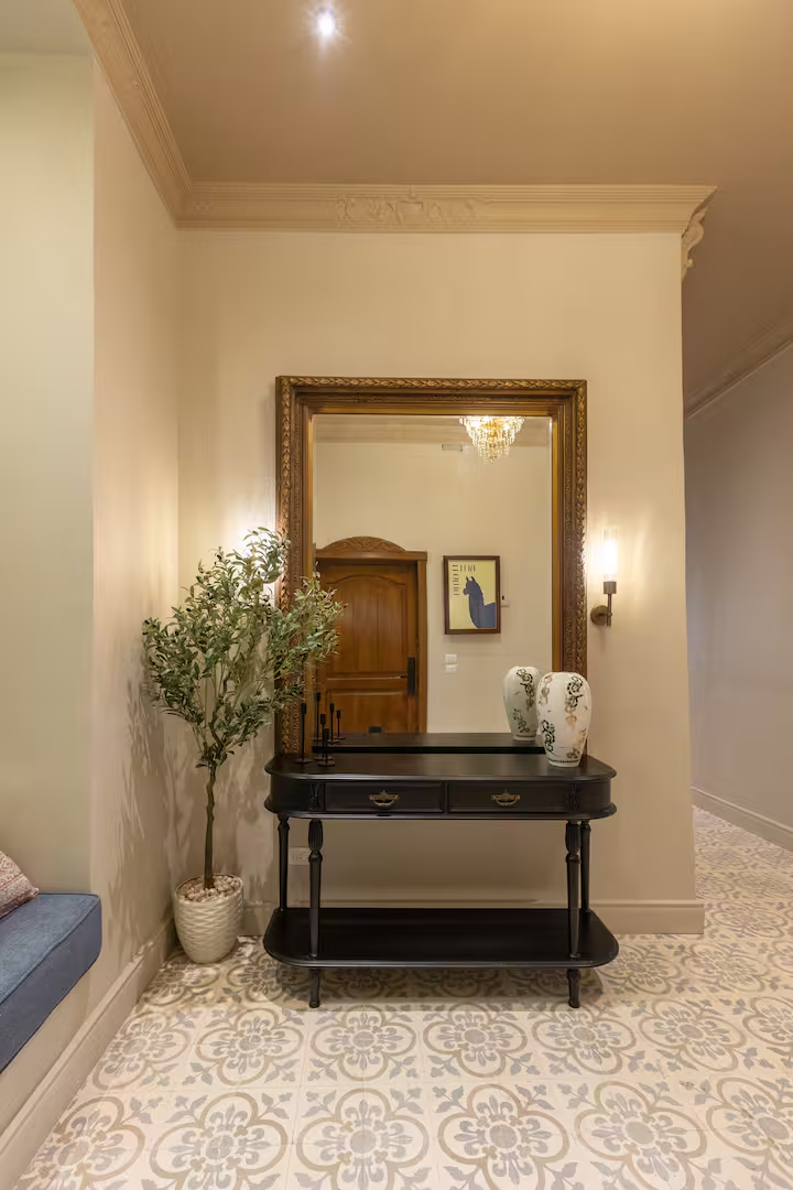 Downtown Glass & Glory | Heritage Stay — Apartment in Downtown Cairo, Egypt — photo 21