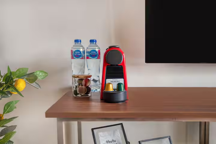 Pyramids & GEM Panorama | Retro — Apartment in Al Haram | Giza, Egypt — photo 28