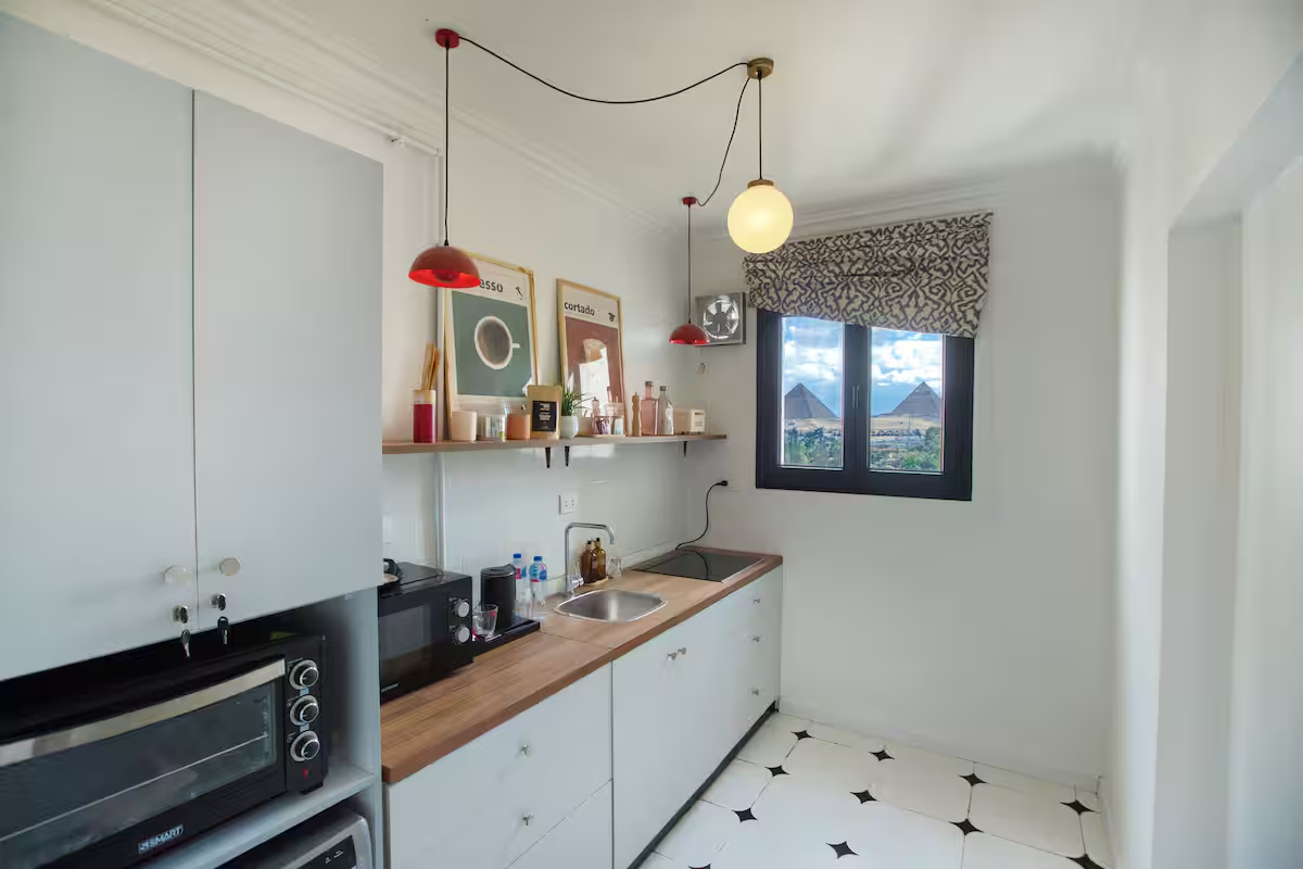 Pyramids & GEM Panorama | Retro — Apartment in Al Haram | Giza, Egypt — photo 39