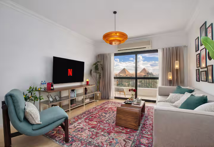 Pyramids & GEM Panorama | Retro — Apartment in Al Haram | Giza, Egypt — photo 40