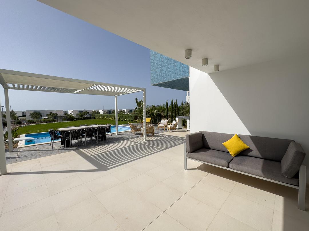 3BR +Nanny with Private Pool | FoukaBay 4