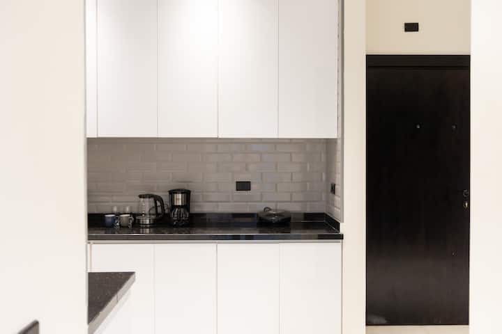 Cozy 2BR Apartment with Private Outdoor | Lakeview — Apartment in New Cairo, Egypt — photo 7