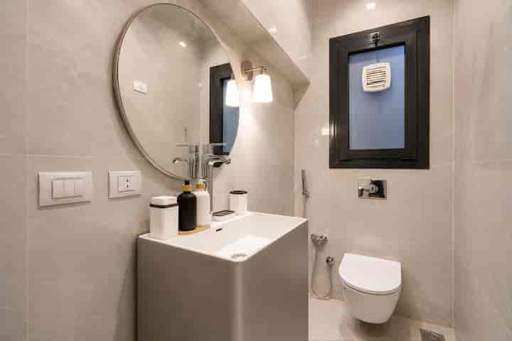 4BR Penthouse+Maid’s Room|Pool &Jacuzzi | Lakeview — Penthouse in Lakeview, New Cairo, Egypt — photo 25