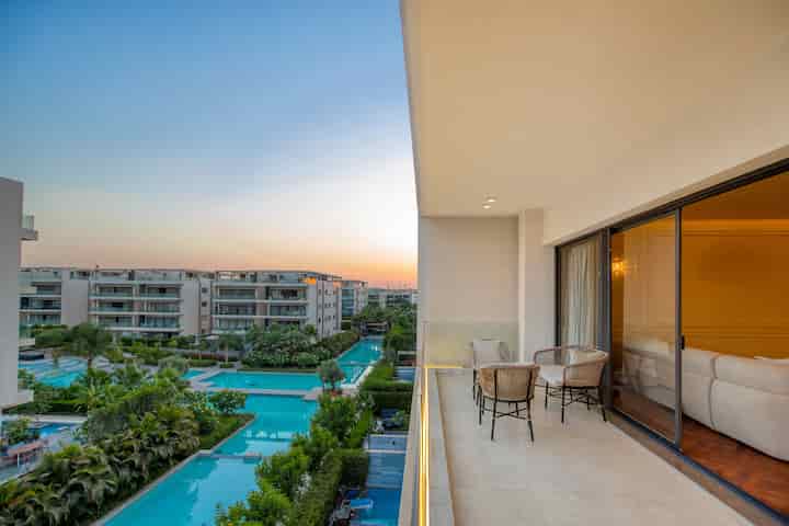 4BR Penthouse+Maid’s Room|Pool &Jacuzzi | Lakeview — Penthouse in Lakeview, New Cairo, Egypt — photo 46