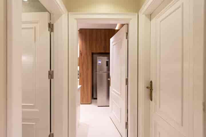 4BR Penthouse+Maid’s Room|Pool &Jacuzzi | Lakeview — Penthouse in Lakeview, New Cairo, Egypt — photo 48