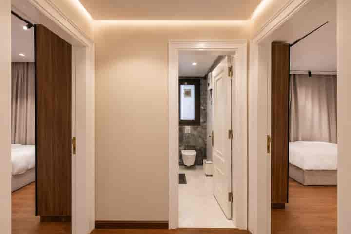 4BR Penthouse+Maid’s Room|Pool &Jacuzzi | Lakeview — Penthouse in Lakeview, New Cairo, Egypt — photo 49