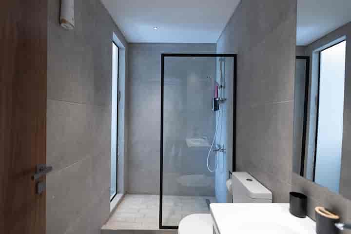 Elegant Garden & Pool View 2-BR Apt | Silverpalm — Apartment in Located in the heart of New Cairo City, Cairo Governorate, Egypt, Egypt — photo 24