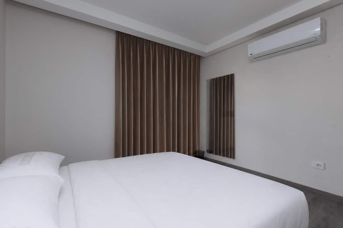 3BR Luxury Apt + Maid Room | Pool Table -Zed West — Apartment in Zed West | El Sheikh Zayed, Egypt — photo 13