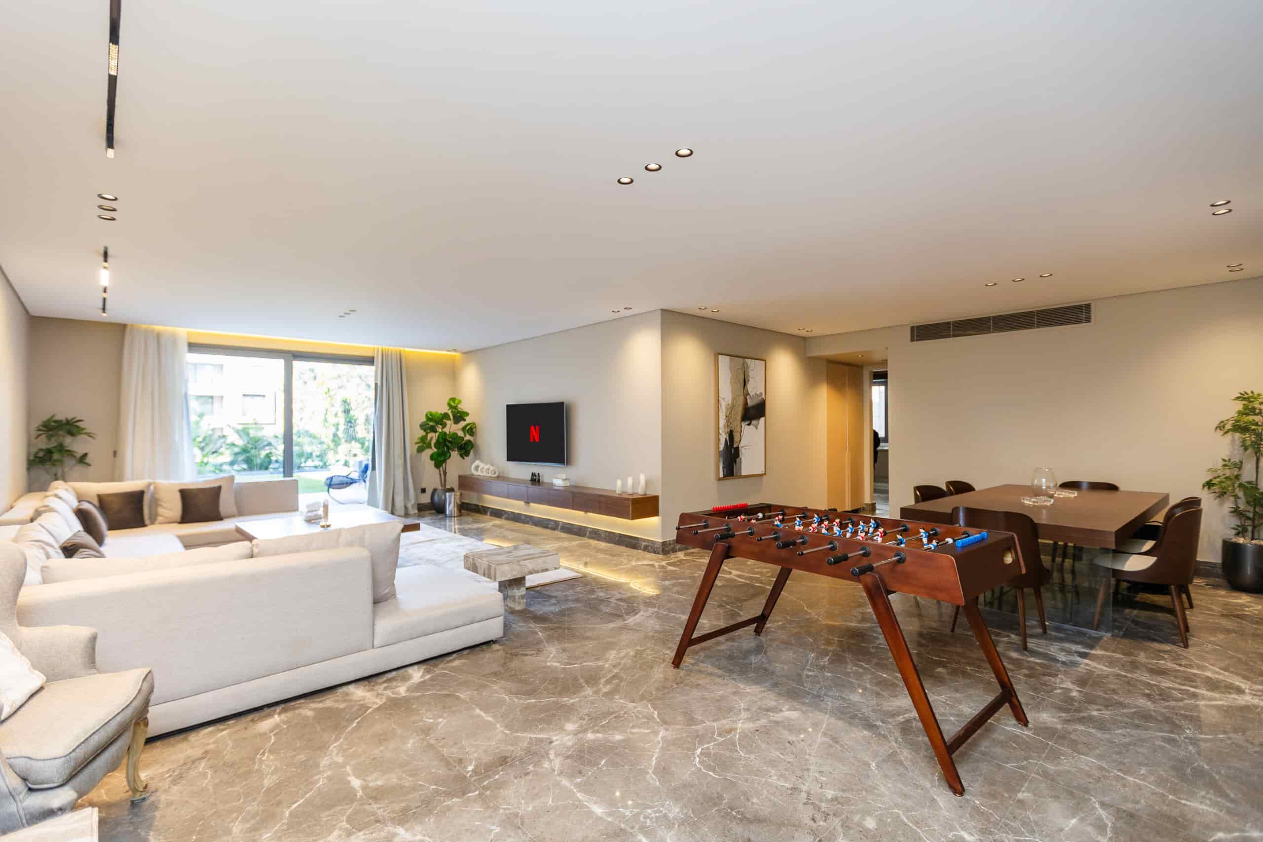 Extra-Wide 3-Bdr Apt | Garden & Pool | Silverpalm — Apartment in New Cairo ,Cairo, Egypt — photo 3
