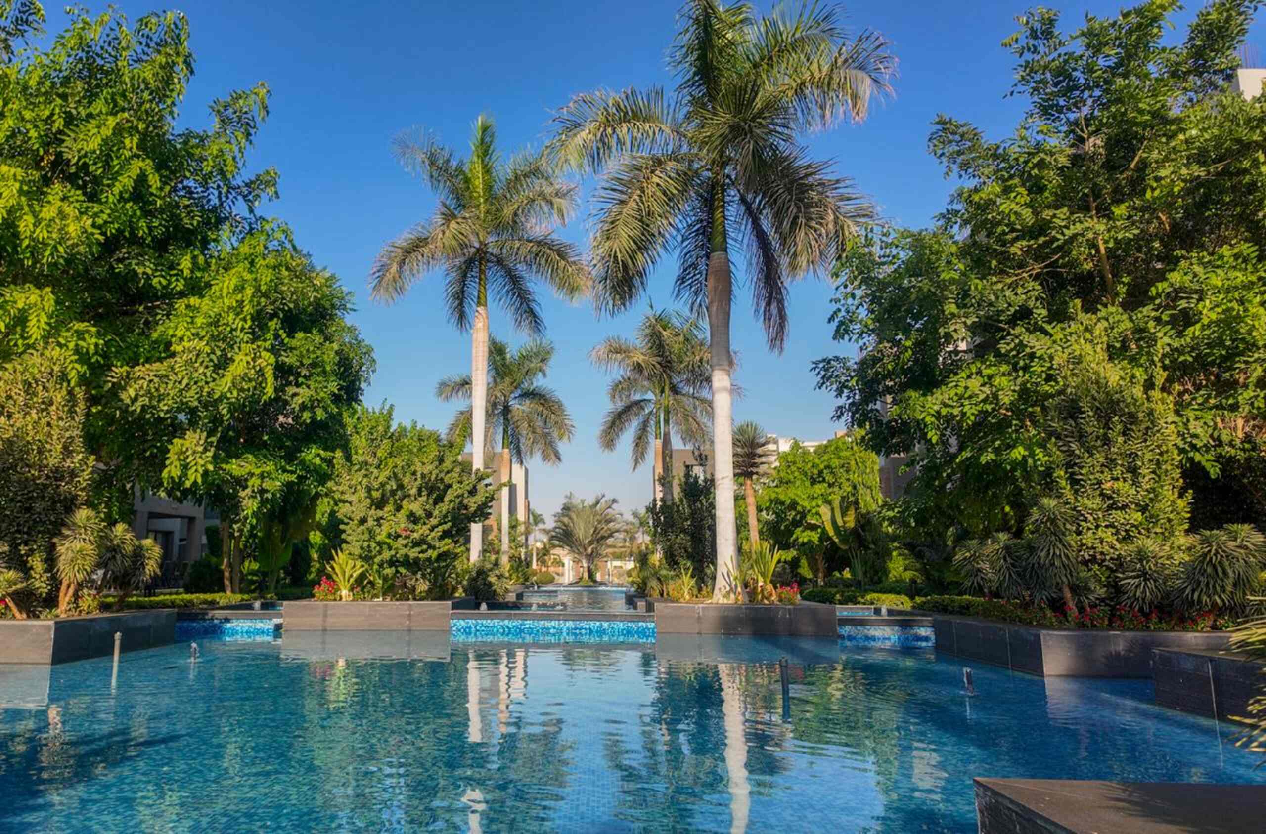 Extra-Wide 3-Bdr Apt | Garden & Pool | Silverpalm — Apartment in New Cairo ,Cairo, Egypt — photo 41