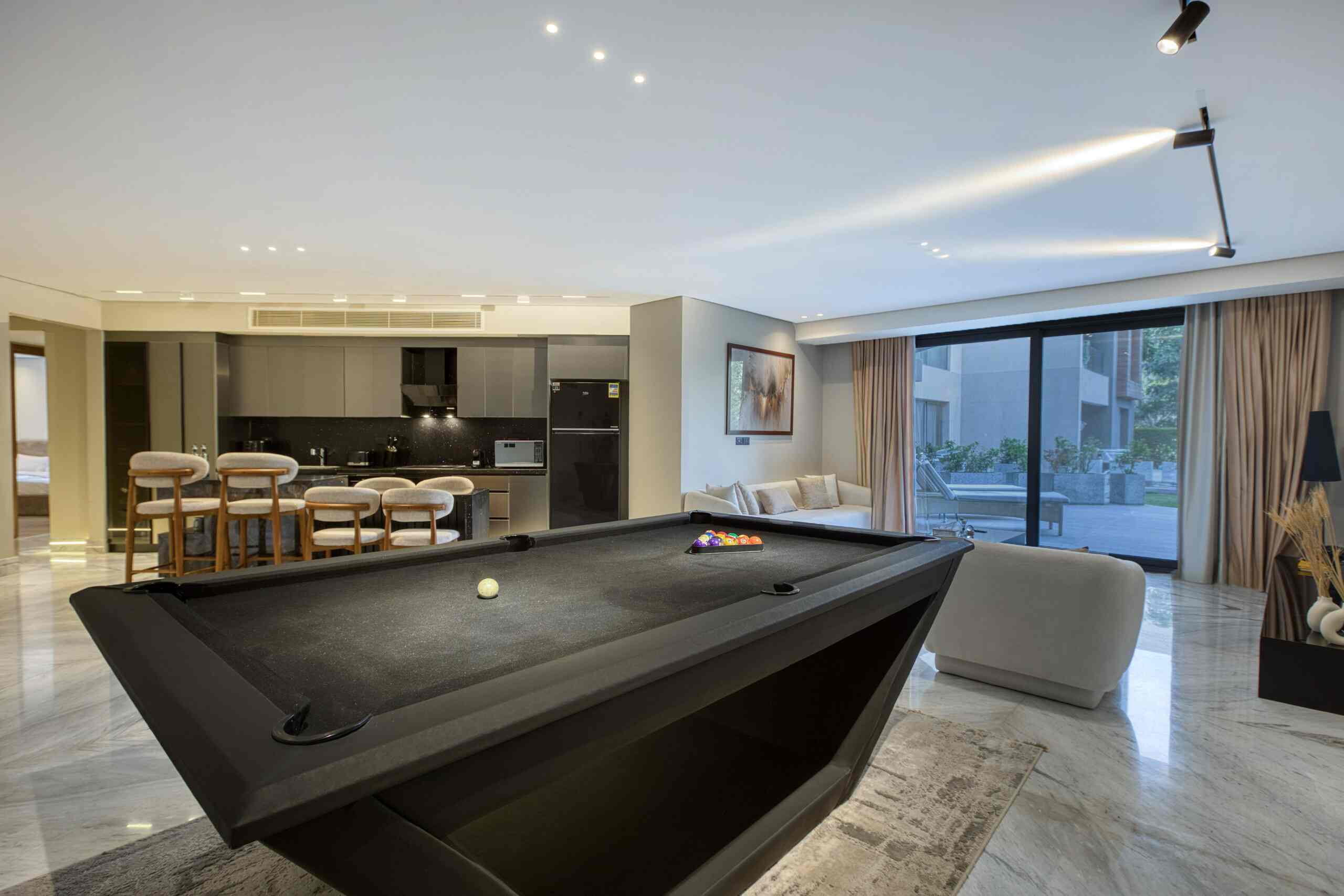 Luxury 3-BR Apt/Large Garden & Pool | Silverpalm — Apartment in O one New Cairo, Cairo, Egypt — photo 7