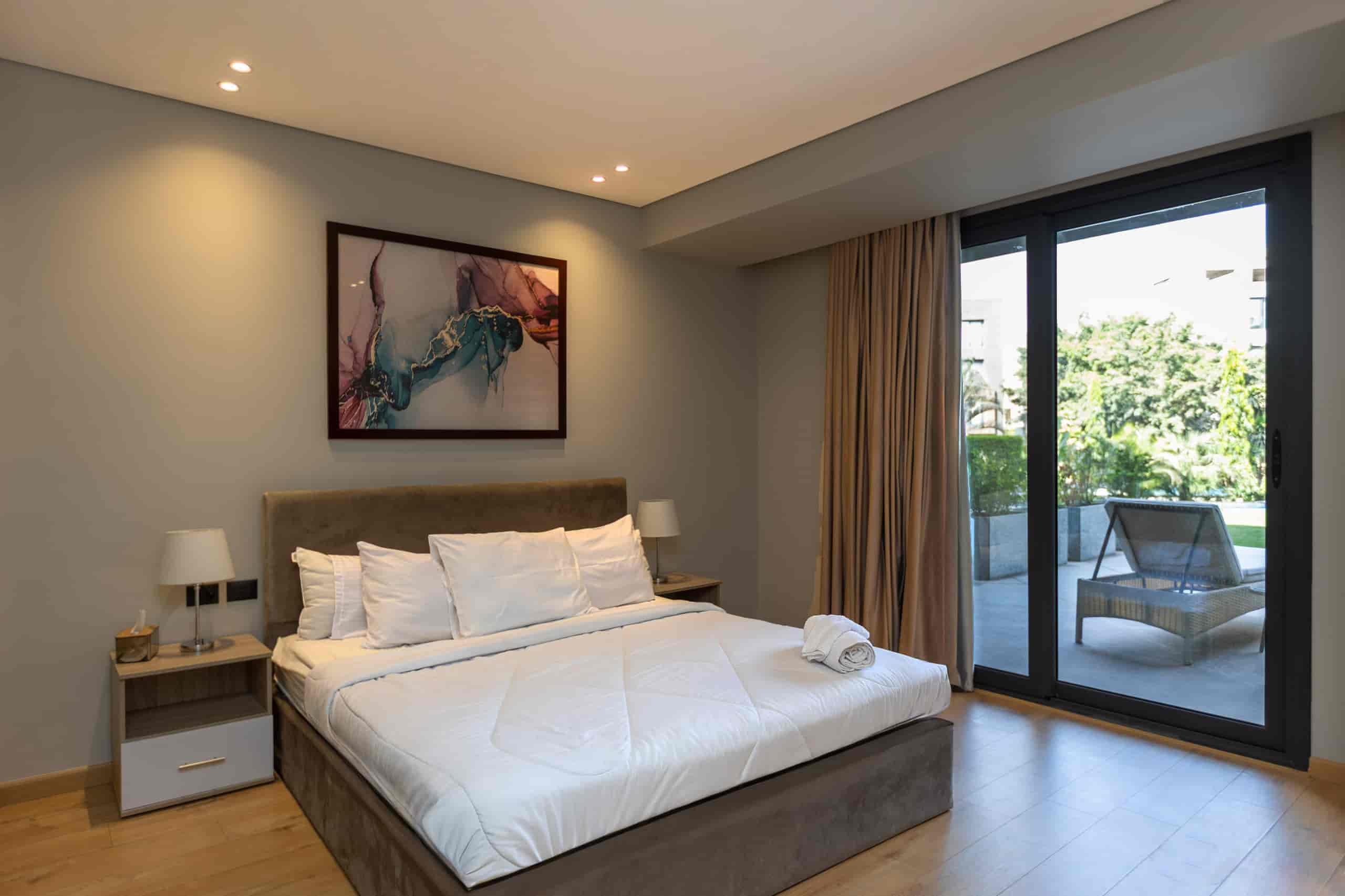 Luxury 3-BR Apt/Large Garden & Pool | Silverpalm — Apartment in O one New Cairo, Cairo, Egypt — photo 21