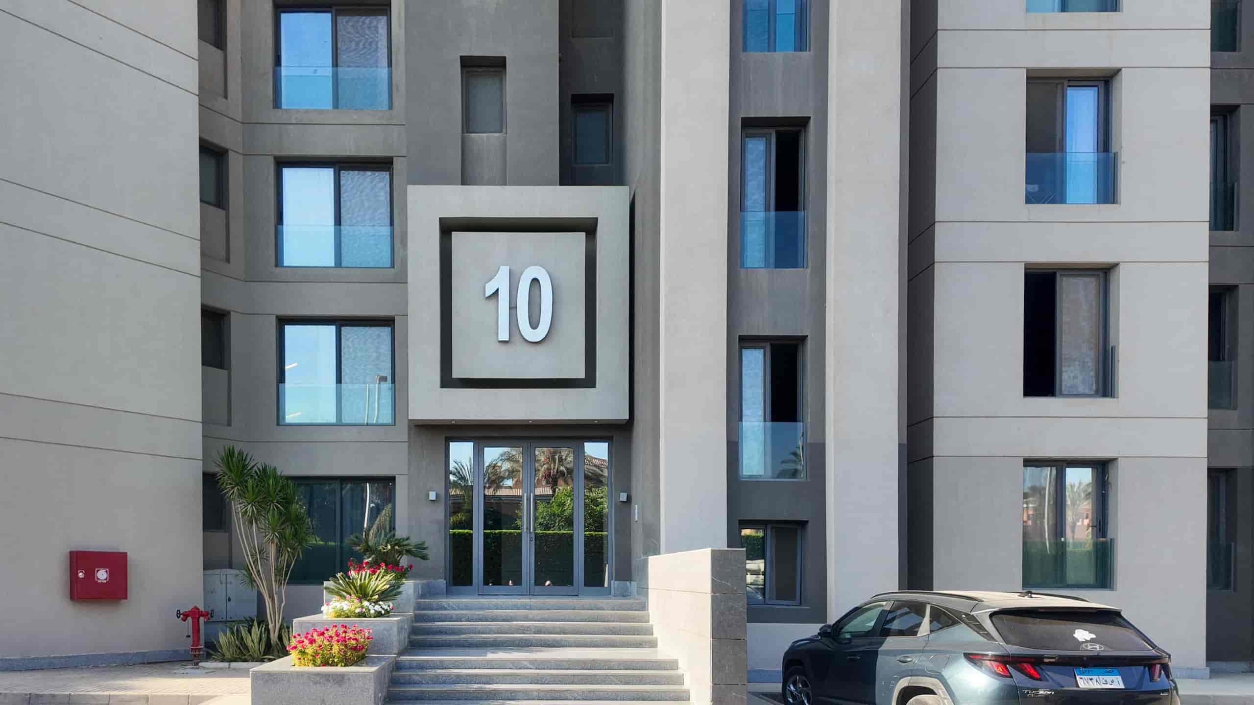 Luxury 3-BR Apt/Large Garden & Pool | Silverpalm — Apartment in O one New Cairo, Cairo, Egypt — photo 52