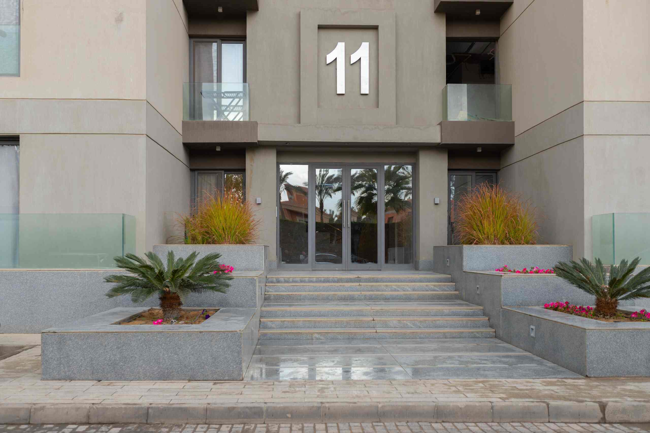 Stunning 3-Bdr Apt With Side Pool View|Silver Palm — Apartment in New Cairo , Cairo, Egypt — photo 22