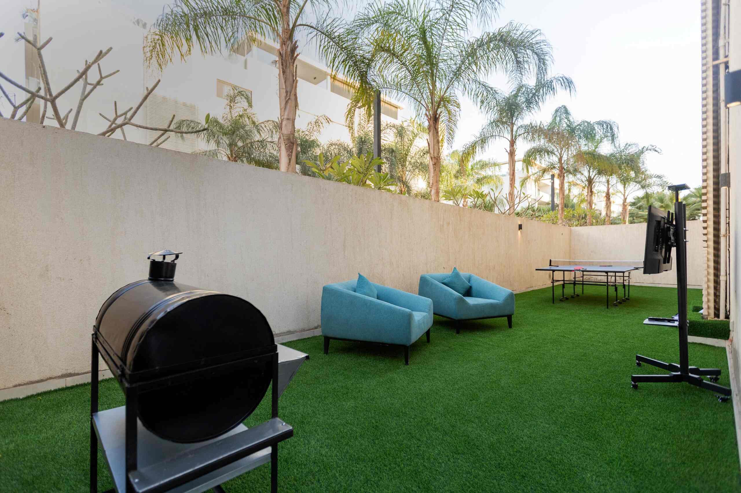 Luxury 2BR With Large Garden | Lake View Residence — Apartment in New Cairo , Cairo, Egypt — photo 17